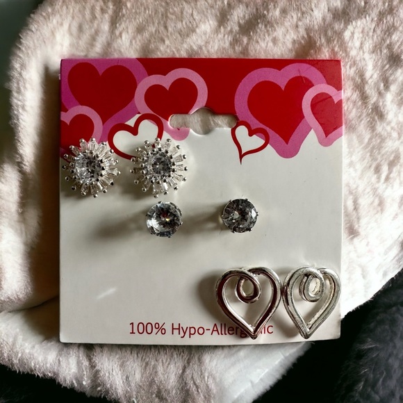 Set of 3 Silver Tone Round Clear CZ Pierced Earrings Stud Starburst Hearts New - Picture 5 of 9